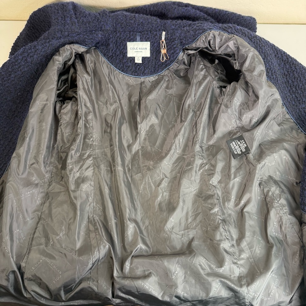 Cole Haan Signature Wool Blend Bouclé Belted Coat Jacket EUC Like New Size 8 - Picture 11 of 16